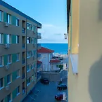 Oliver's House Apartment *