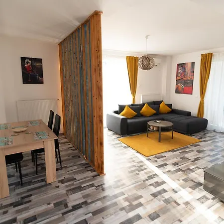 Oliver's House Năvodari